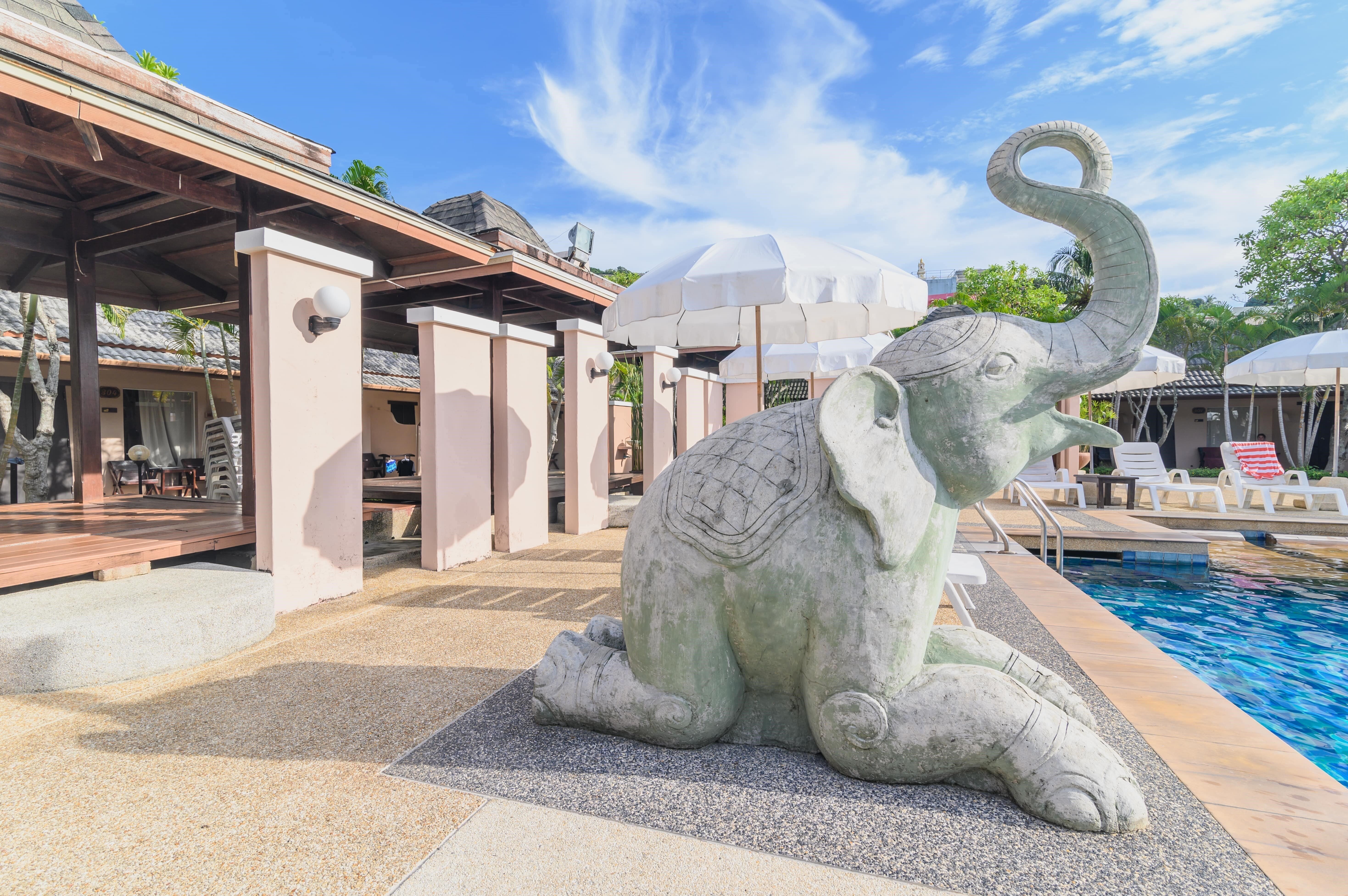 Территория Phuket Kata Resotel 3*